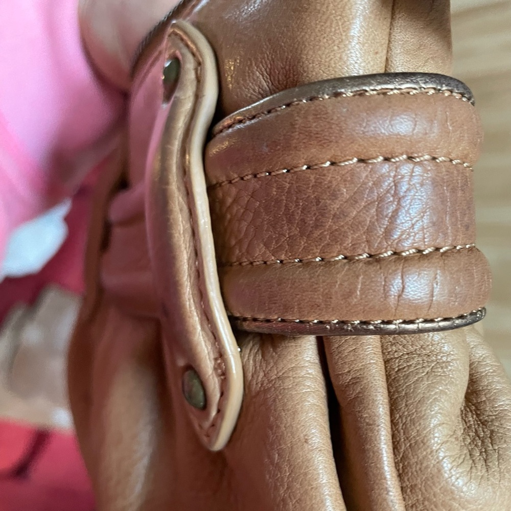 Cute Cole Haan Soft Leather Large Wristlet/Bag - Picture 16 of 16